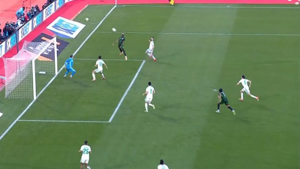 🇳🇬 Victor Osimhen de Nigeria ahora tiene 24 contribuciones de goles en 23 juegos tanto para su club como para su país esta temporada.

👕 23 Juegos
⚽️ 21 Objetivos
🎯 3 asistencias
🥅 24 G/A