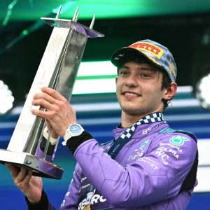 Antonelli gana su tercera carrera consecutiva en Miami