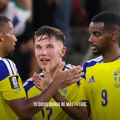 Suecia arrasa y toma el liderato